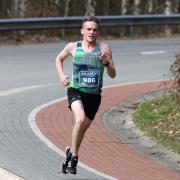 Quel est le record personnel de Ludwig Lefebvre sur marathon ?