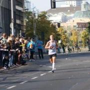 Quel est le record personnel de Patrick Dortu sur marathon ?